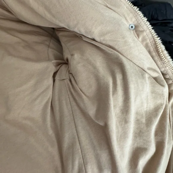 Alo Yoga Jacket - Picture 11 of 13